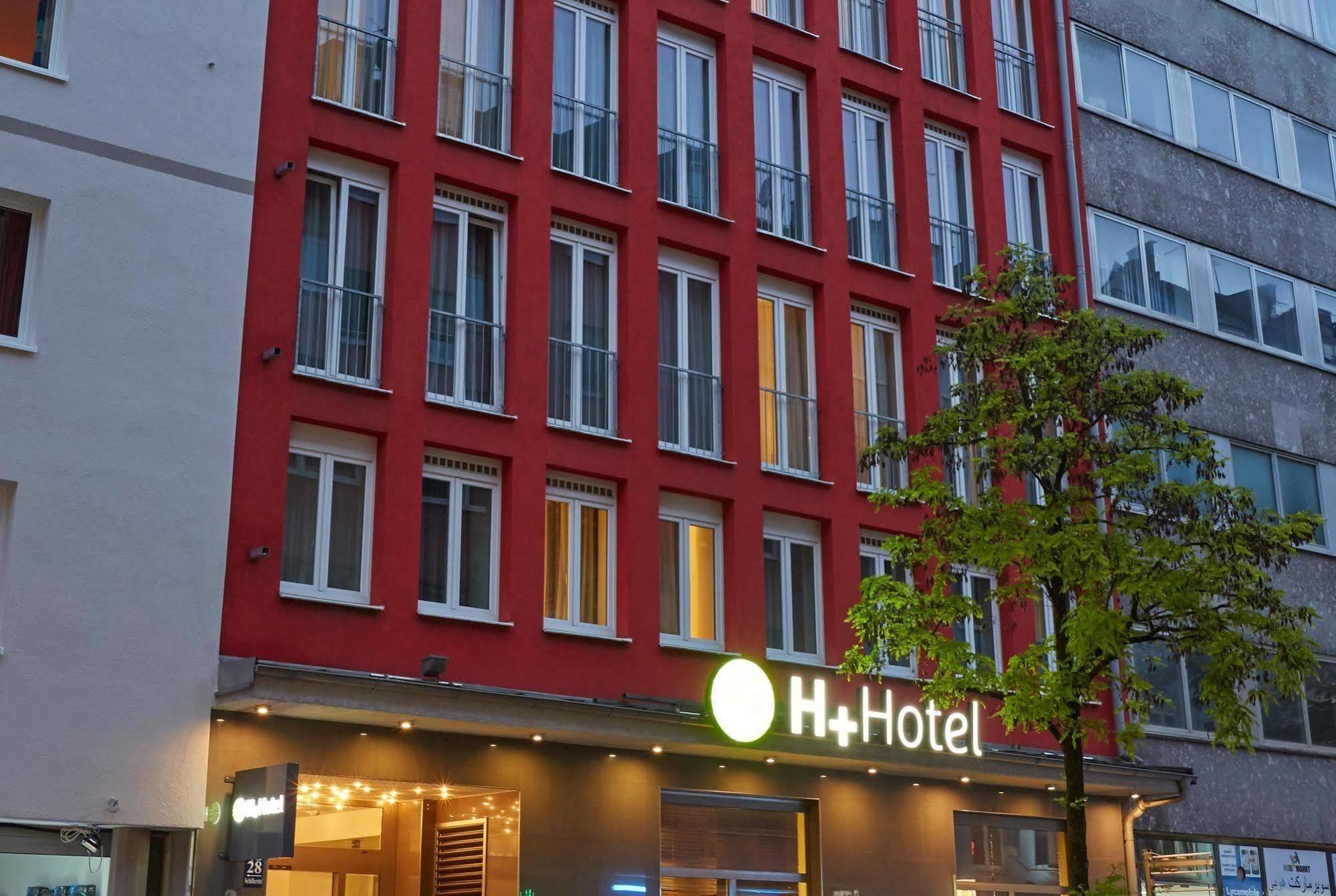H+ Hotel Munchen Экстерьер фото